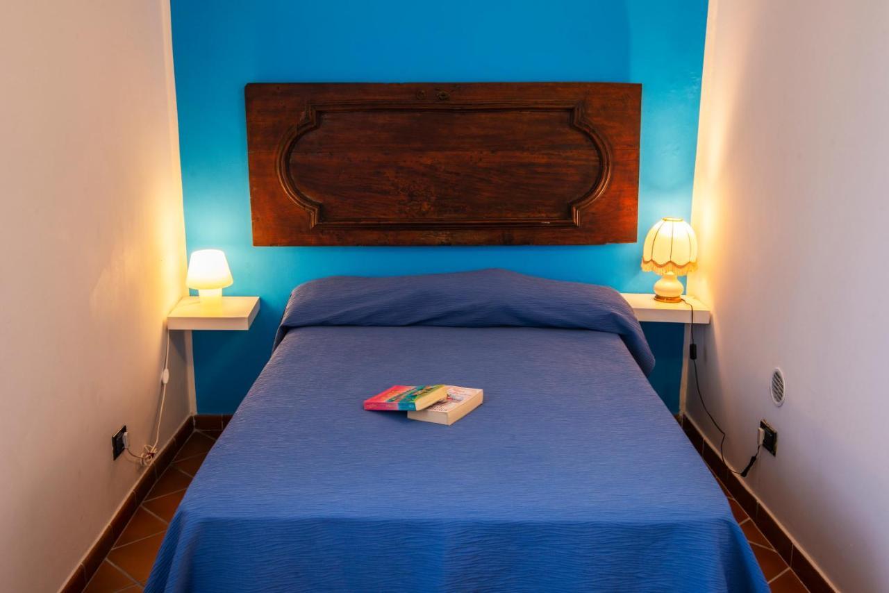 Torre Caetana Bed & Breakfast Minturno Exterior photo